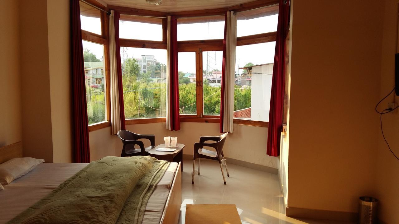 The Tara Villa Shamshi Exterior photo